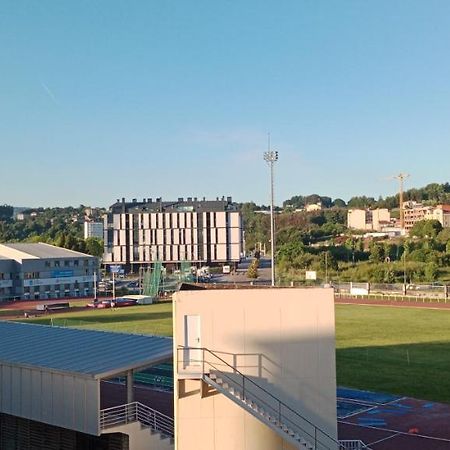 ポンテベドラVistas A La Pista De Atletismoアパートメント エクステリア 写真