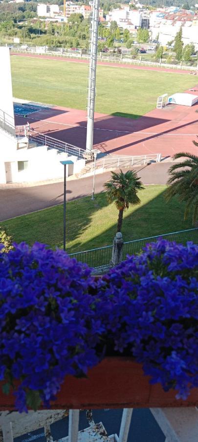 ポンテベドラVistas A La Pista De Atletismoアパートメント エクステリア 写真